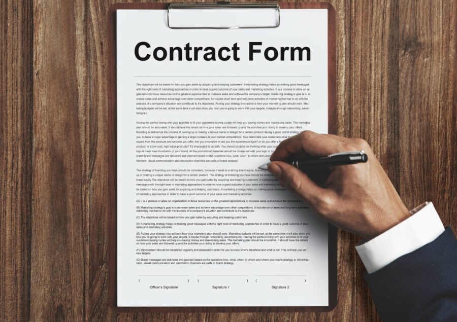 written contract agreement between client and commercial renovation contractor